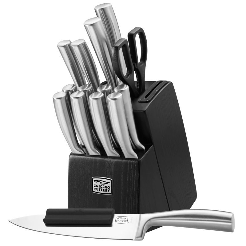 1134969 Malden 16pc Set loaded with knife in front